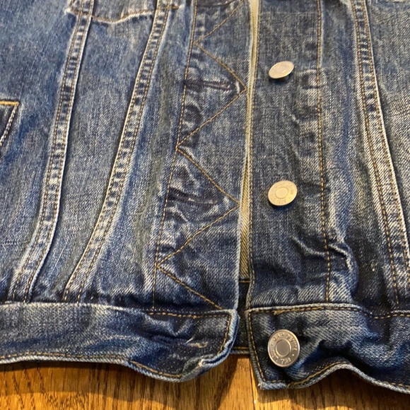 Gap Jean Jacket - Picture 3 of 6